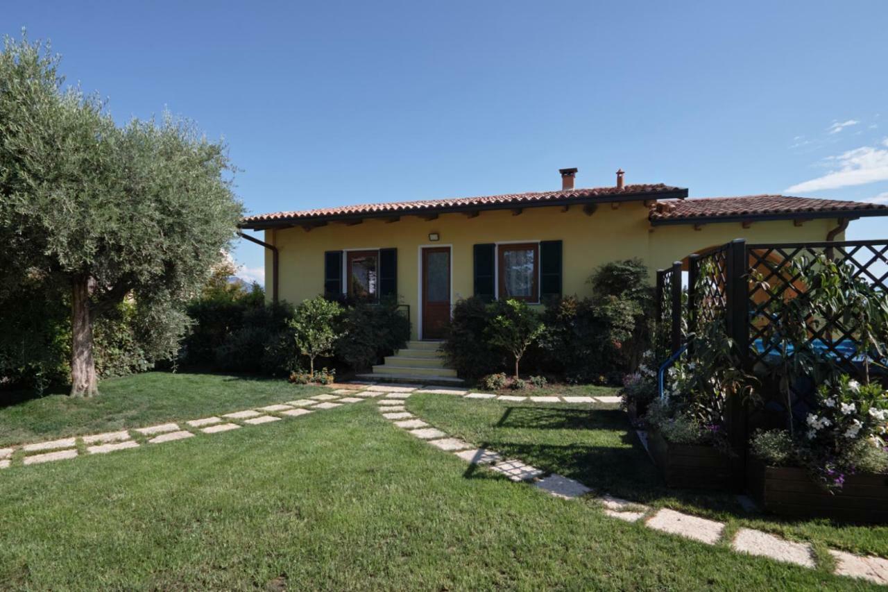 Villa Ambra Soiano Del Lago Luaran gambar